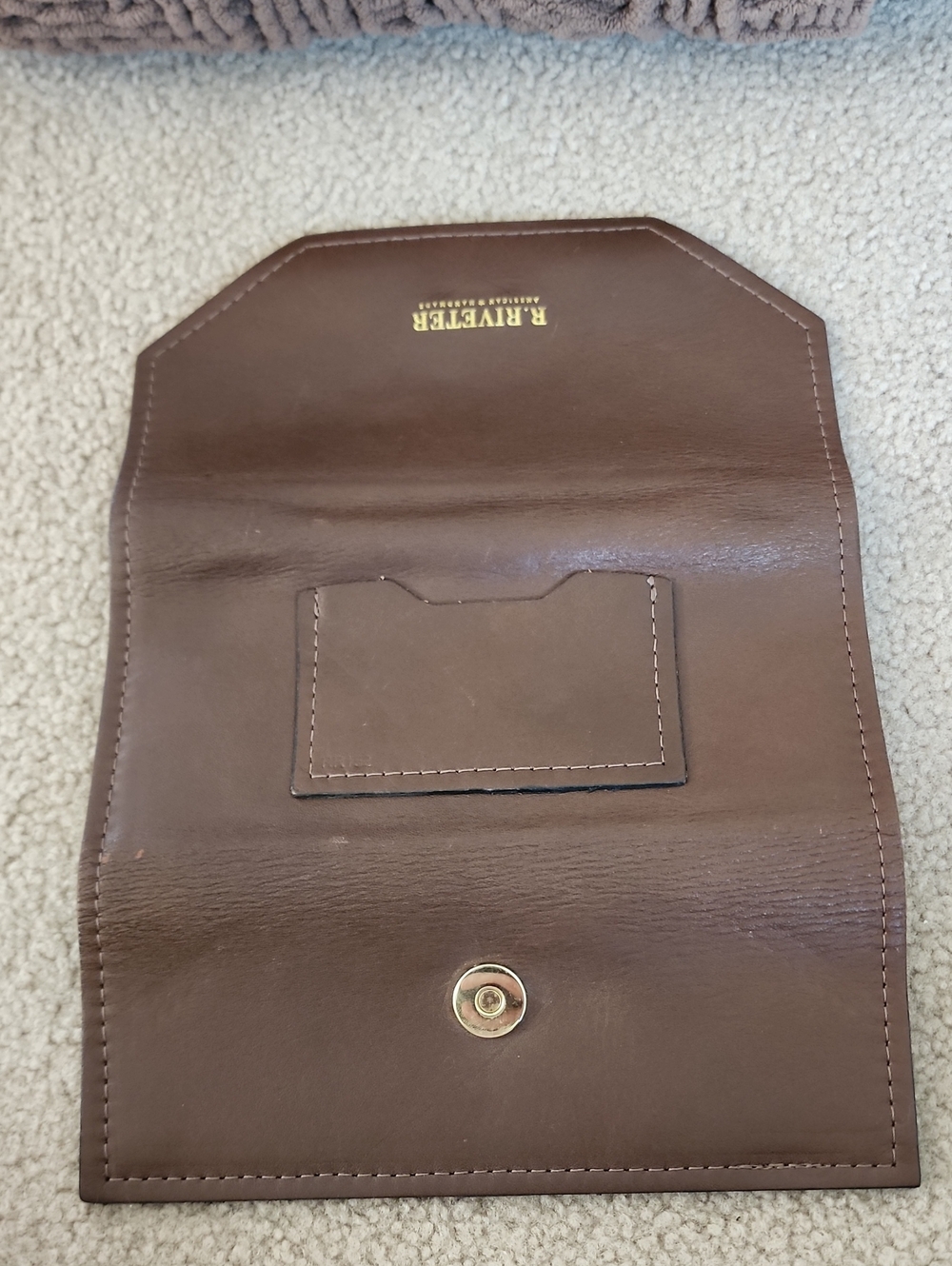 R. Riveter Wallet - Picture 4 of 4